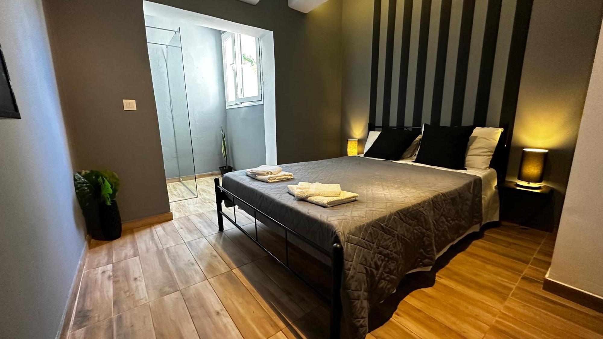 Luxvilla *